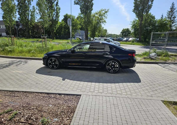 BMW Seria 5 cena 194900 przebieg: 110000, rok produkcji 2021 z Kraków małe 211